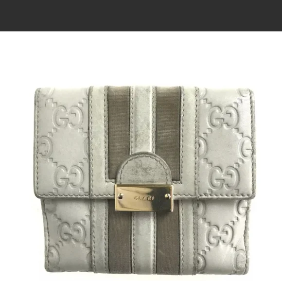 GUCCI🥳HP🥳Gucci GG White Leather Wallet - Picture 1 of 12
